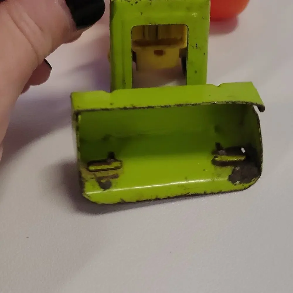 Fisher-Price Toy Tractor Vintage Front Loader 6